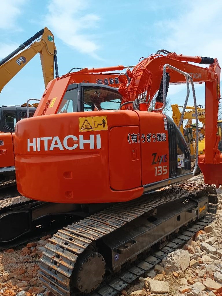 Hitachi ZX 135 U-5 - Pásové rýpadlo: obrázek 2 Hitachi ZX 135 U-5 - Pásové rýpadlo: obrázek 2