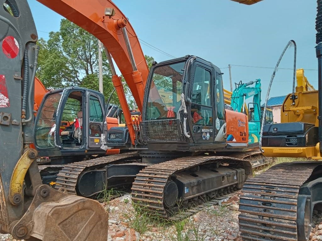 Hitachi ZX 160 - Pásové rýpadlo: obrázek 3 Hitachi ZX 160 - Pásové rýpadlo: obrázek 3