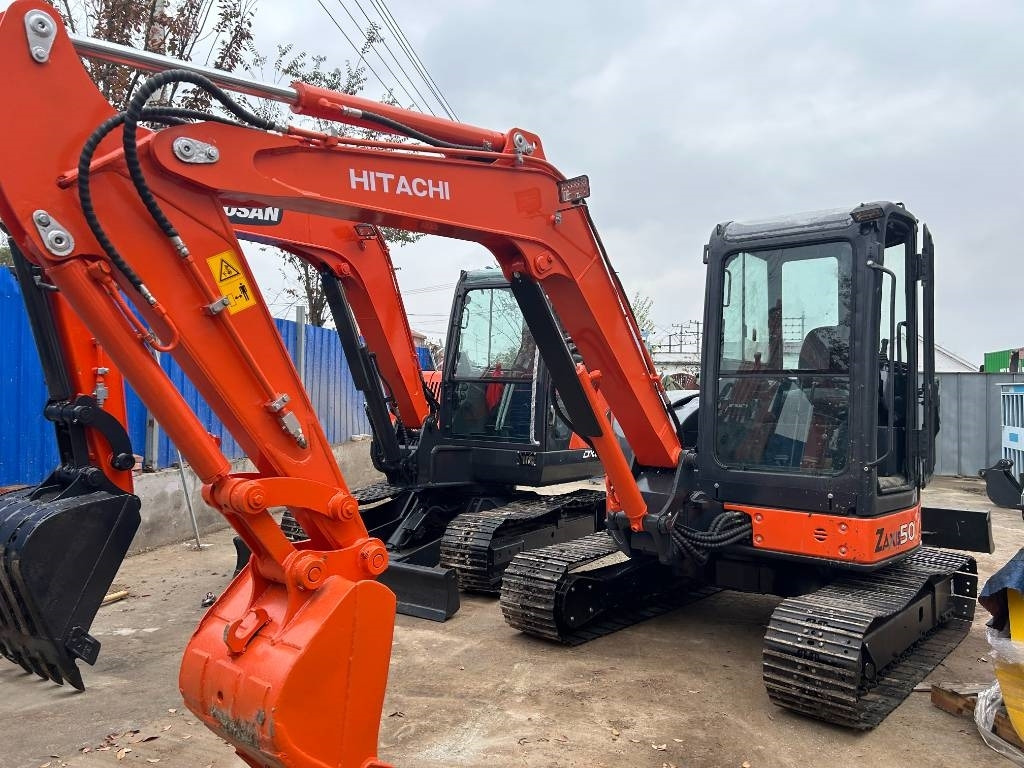 Hitachi ZX 50 U - Mini rýpadlo: obrázek 4 Hitachi ZX 50 U - Mini rýpadlo: obrázek 4