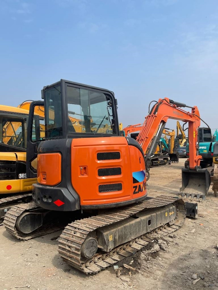 Hitachi ZX 55 - Mini rýpadlo: obrázek 1 Hitachi ZX 55 - Mini rýpadlo: obrázek 1