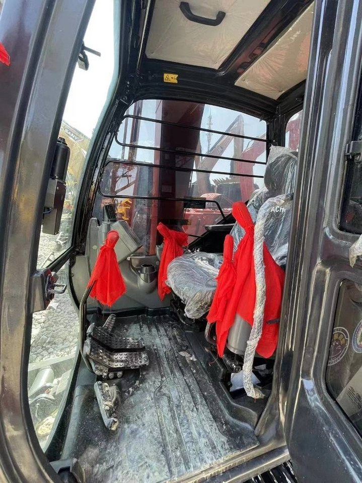 Hitachi ZX 60 - Mini rýpadlo: obrázek 5 Hitachi ZX 60 - Mini rýpadlo: obrázek 5