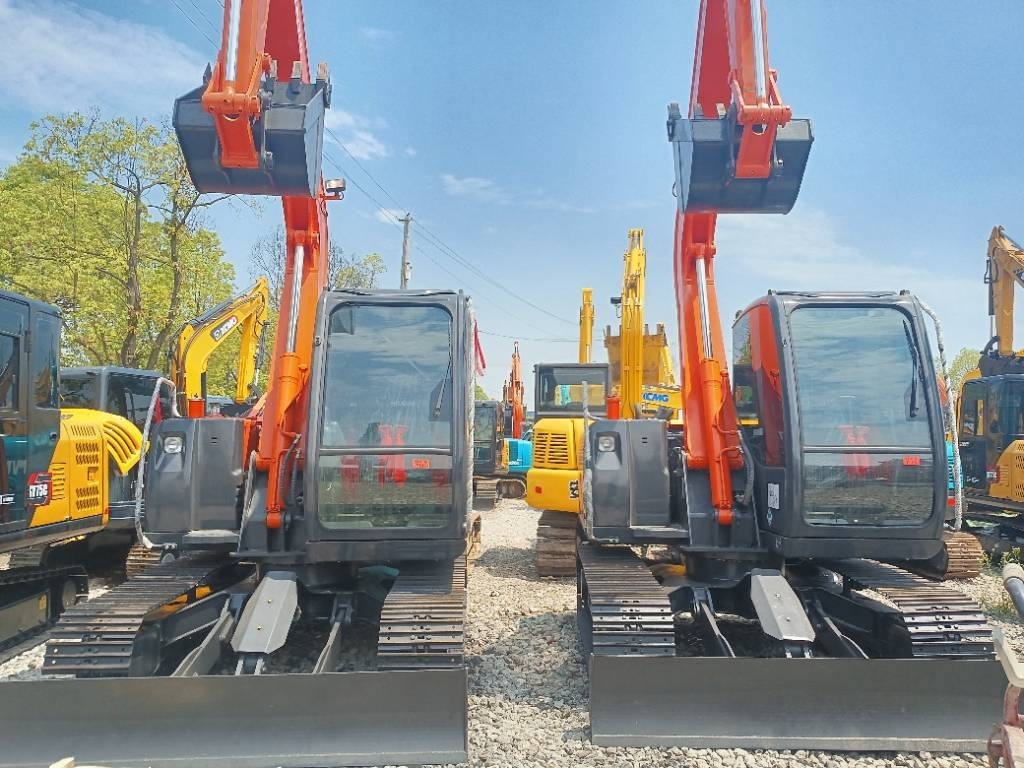 Hitachi ZX 70 - Pásové rýpadlo: obrázek 2 Hitachi ZX 70 - Pásové rýpadlo: obrázek 2