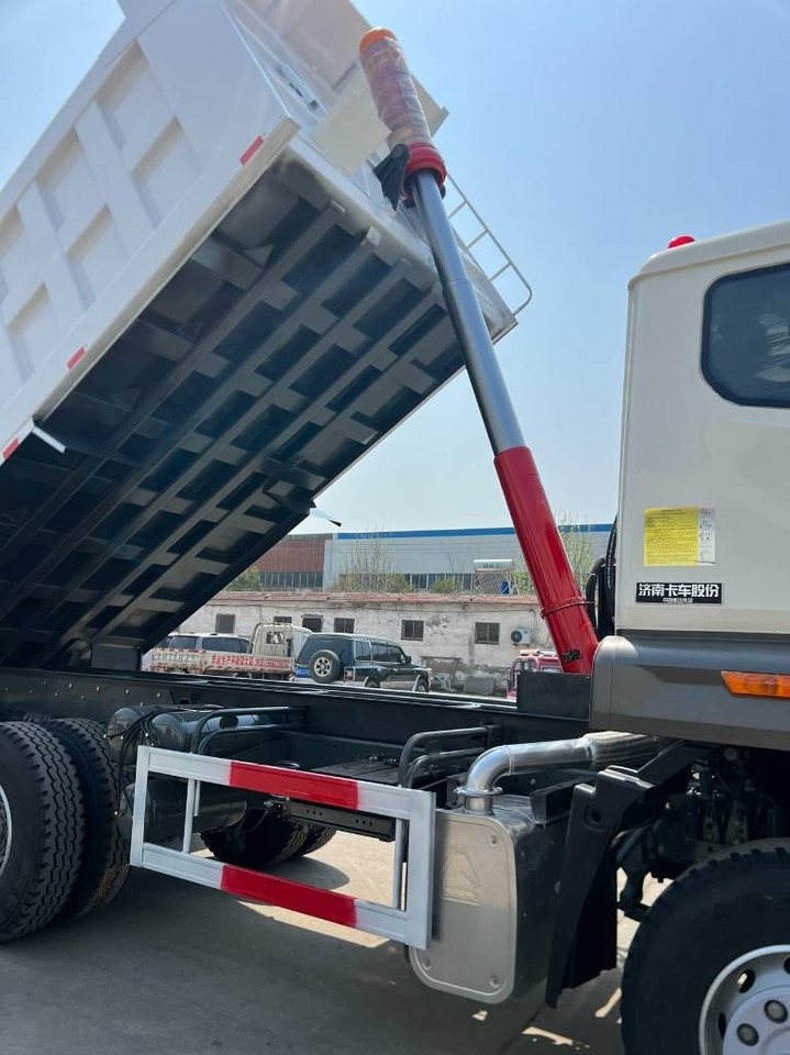 Howo 371 - Sklápěč: obrázek 4 Howo 371 - Sklápěč: obrázek 4