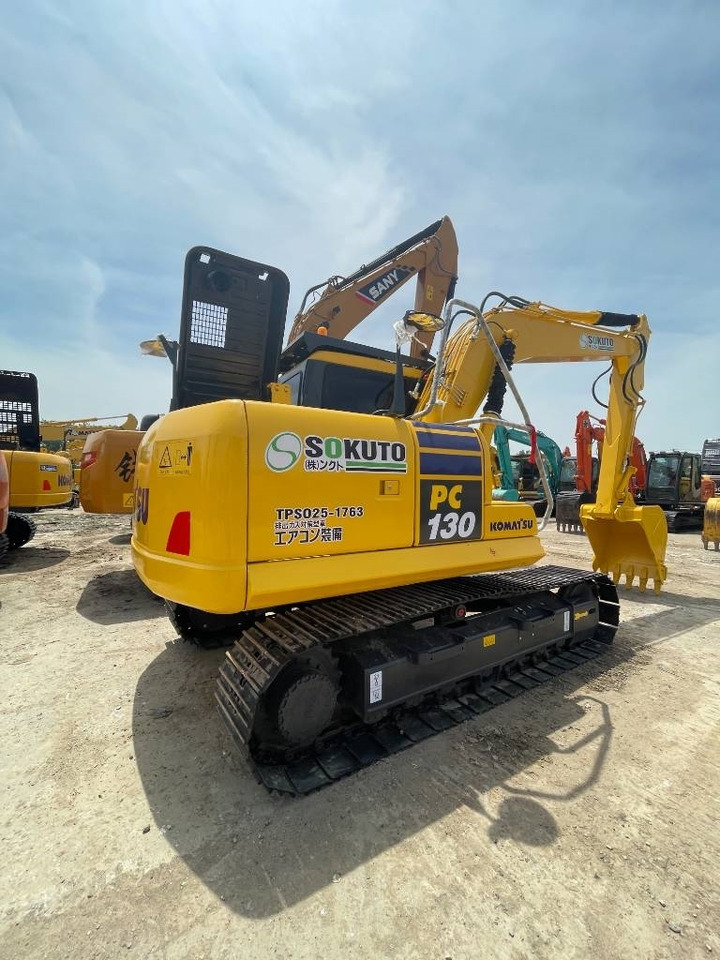 Komatsu PC 130 - Pásové rýpadlo: obrázek 1 Komatsu PC 130 - Pásové rýpadlo: obrázek 1