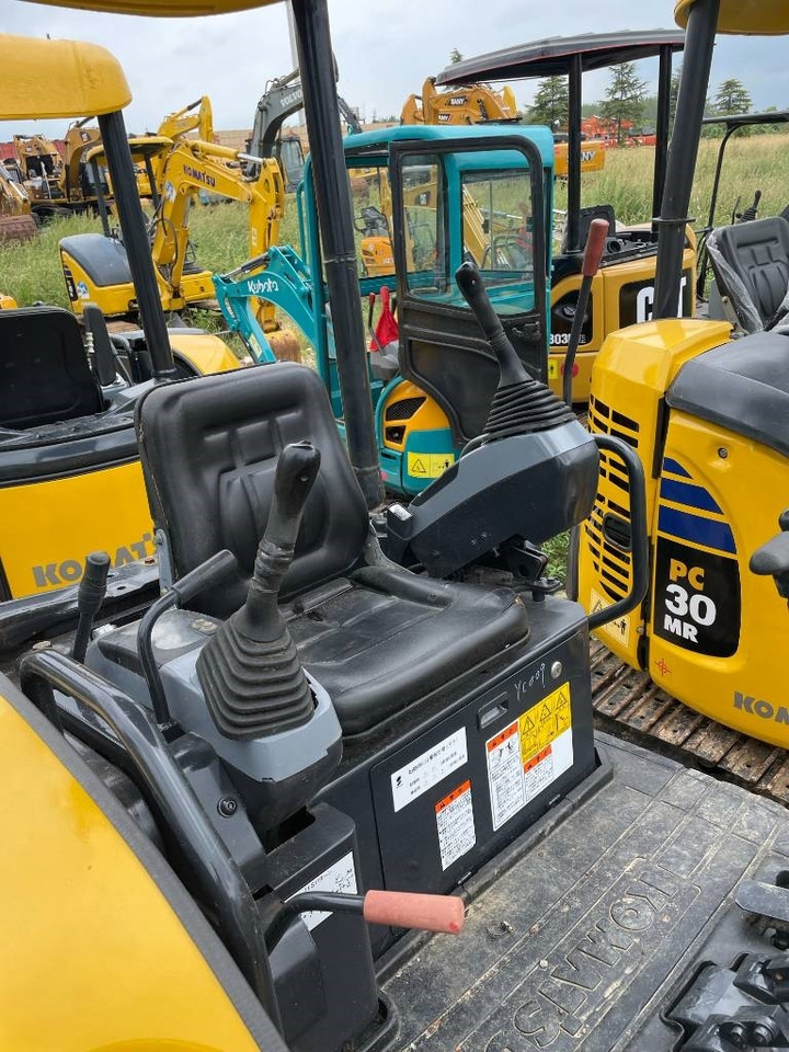 Komatsu PC 20 - Pásové rýpadlo: obrázek 4 Komatsu PC 20 - Pásové rýpadlo: obrázek 4