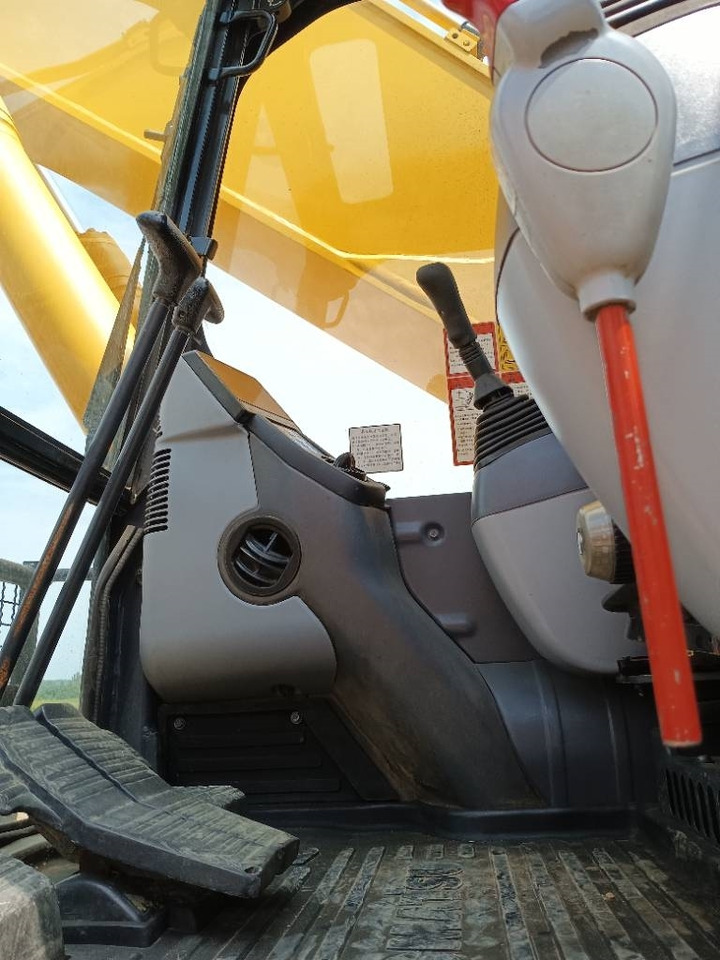 Nový Pásové rýpadlo Komatsu PC 450: obrázek 7