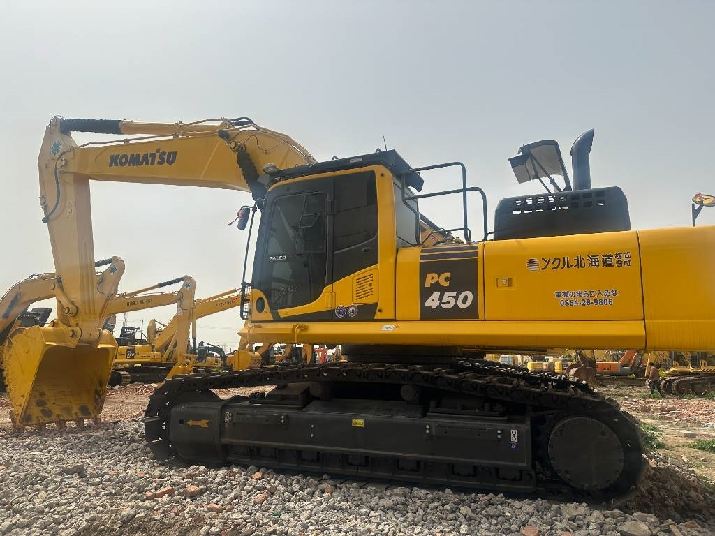 Komatsu PC450 - Pásové rýpadlo: obrázek 3 Komatsu PC450 - Pásové rýpadlo: obrázek 3
