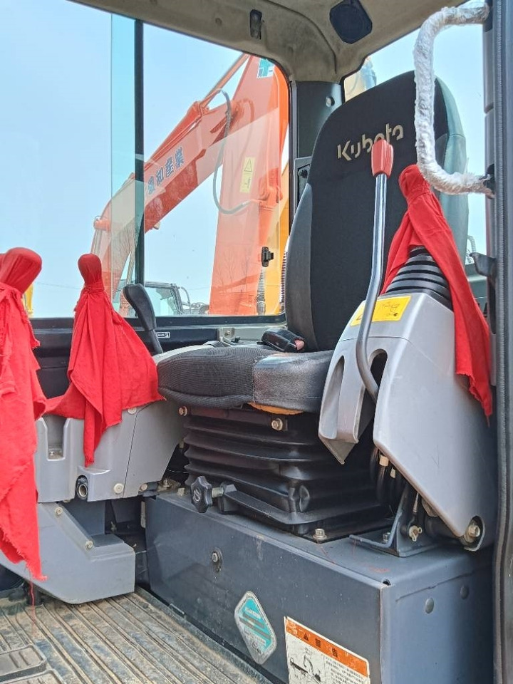 Kubota KX 165 - Mini rýpadlo: obrázek 3 Kubota KX 165 - Mini rýpadlo: obrázek 3