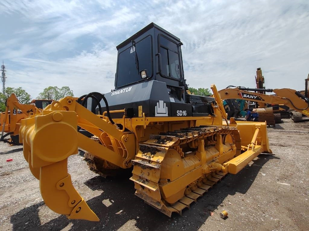 SDLG 16 F - Buldozer: obrázek 2 SDLG 16 F - Buldozer: obrázek 2