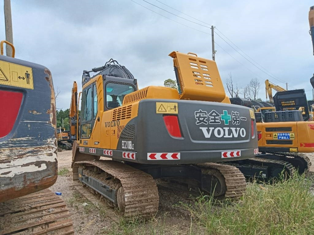 Volvo EC 210 B LC - Pásové rýpadlo: obrázek 3 Volvo EC 210 B LC - Pásové rýpadlo: obrázek 3