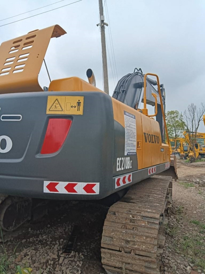 Volvo EC 210 - Pásové rýpadlo: obrázek 5 Volvo EC 210 - Pásové rýpadlo: obrázek 5
