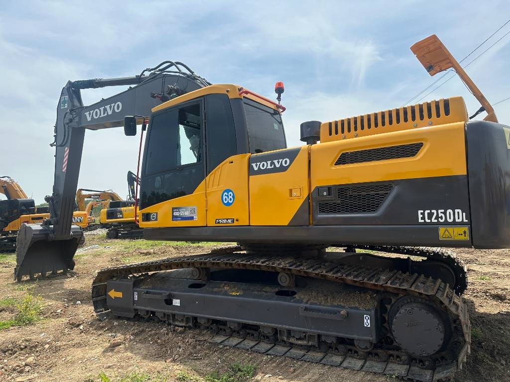 Volvo EC 250 D L - Pásové rýpadlo: obrázek 1 Volvo EC 250 D L - Pásové rýpadlo: obrázek 1