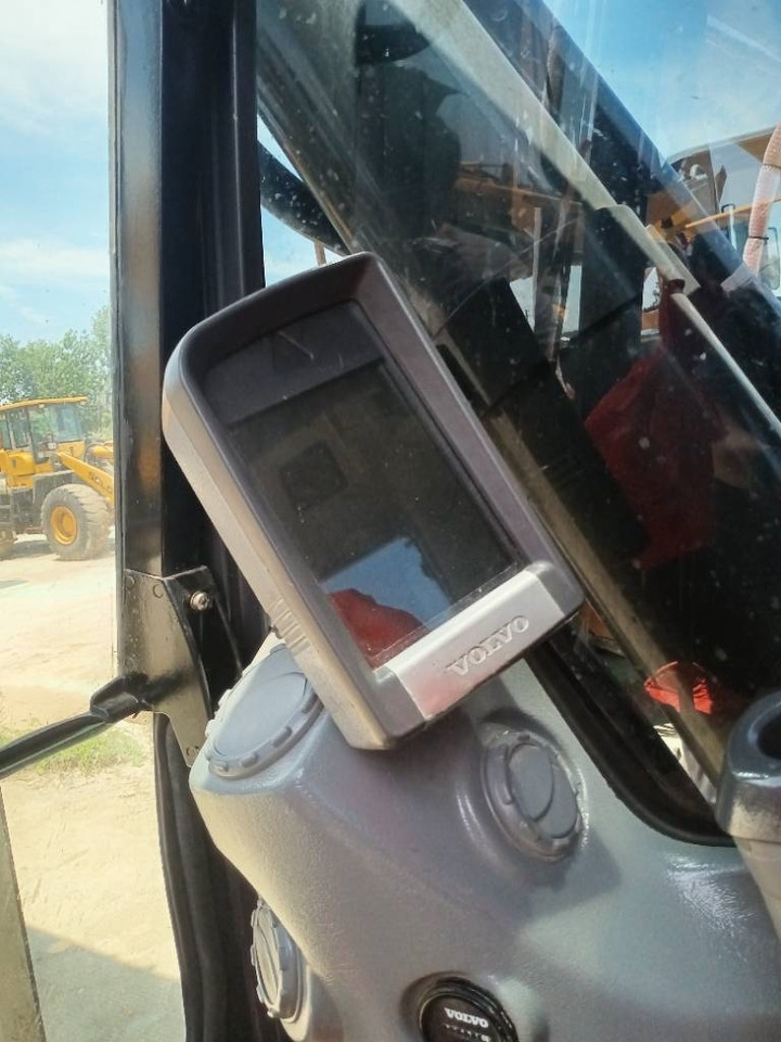 Volvo EC 480 D - Pásové rýpadlo: obrázek 4 Volvo EC 480 D - Pásové rýpadlo: obrázek 4