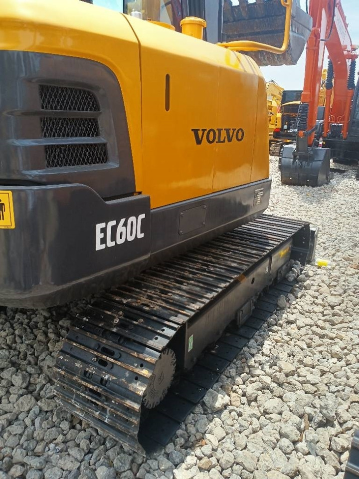Volvo EC 60 - Pásové rýpadlo: obrázek 5 Volvo EC 60 - Pásové rýpadlo: obrázek 5