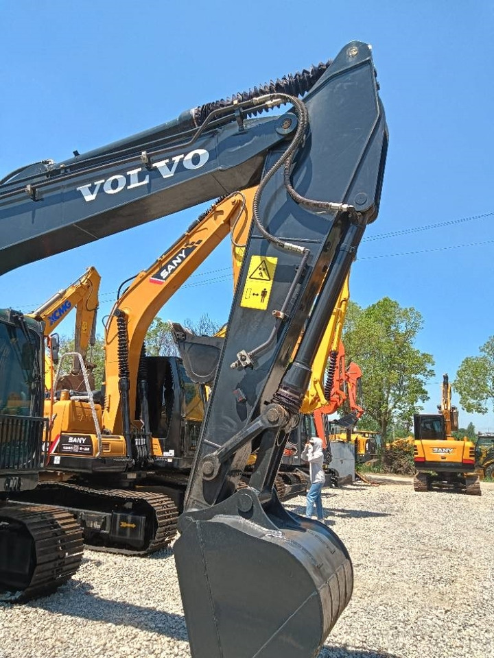 Volvo EC140 - Pásové rýpadlo: obrázek 2 Volvo EC140 - Pásové rýpadlo: obrázek 2