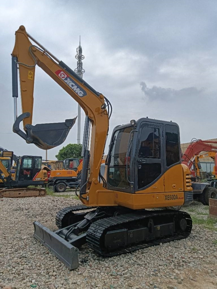 XCMG 60 - Pásové rýpadlo: obrázek 1 XCMG 60 - Pásové rýpadlo: obrázek 1