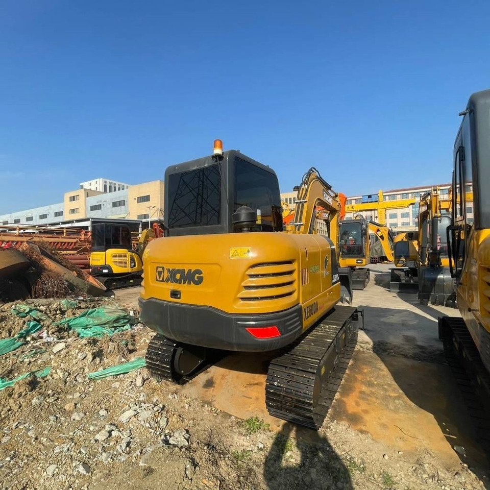 XCMG XE 60 DA - Mini rýpadlo: obrázek 3 XCMG XE 60 DA - Mini rýpadlo: obrázek 3