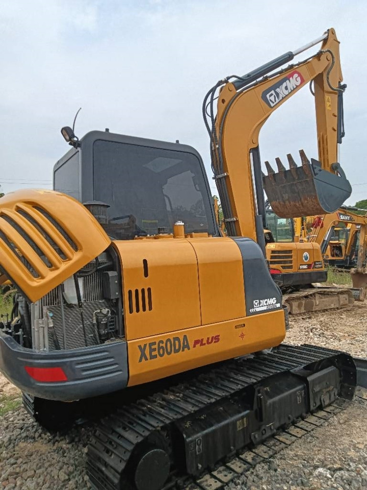 XCMG XE 60 DA - Mini rýpadlo: obrázek 4 XCMG XE 60 DA - Mini rýpadlo: obrázek 4