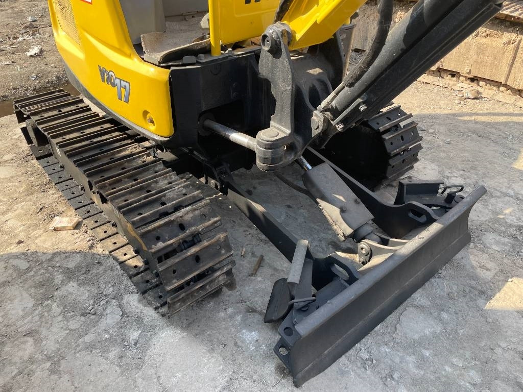 Yanmar Vio 17 - Mini rýpadlo: obrázek 5 Yanmar Vio 17 - Mini rýpadlo: obrázek 5