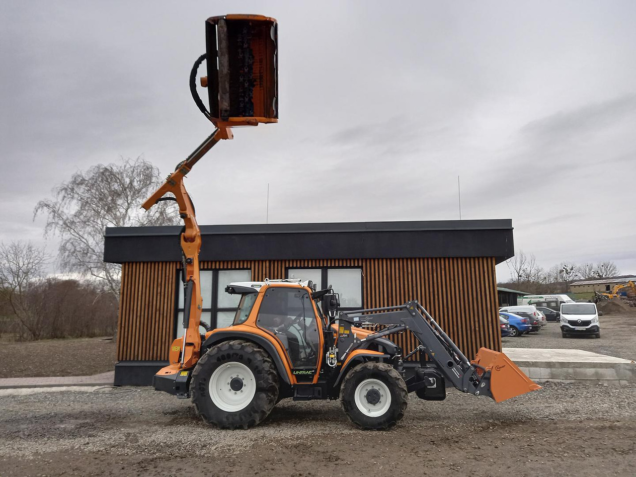 Traktor Lintrac Linder, Perkins, 90: obrázek 15