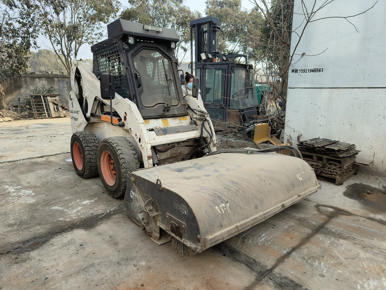 BOBCAT s18 skid steer loader - Smykový nakladač: obrázek 5 BOBCAT s18 skid steer loader - Smykový nakladač: obrázek 5