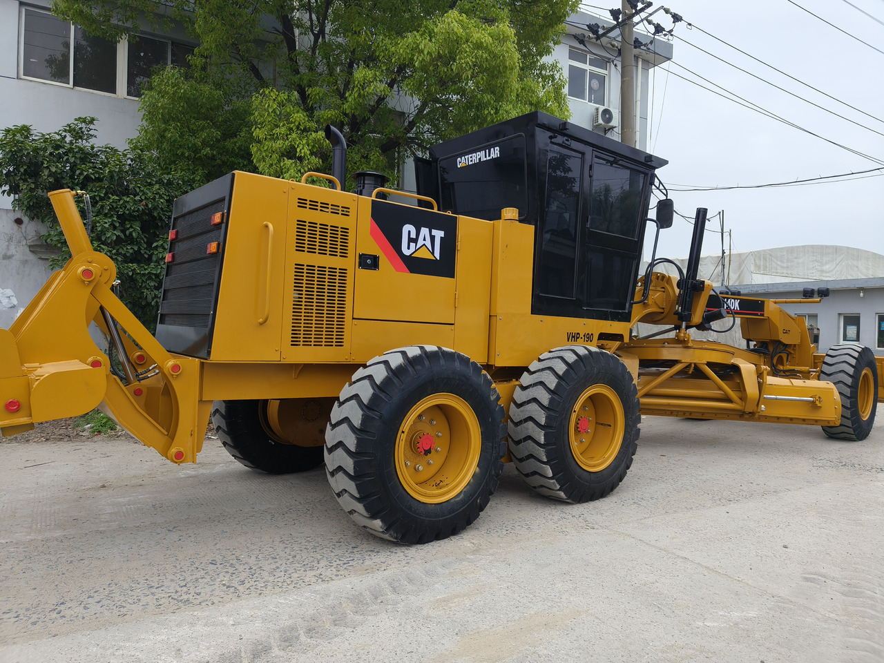 CATERPILLAR 140K used motor grader with blade - Grejdr: obrázek 3 CATERPILLAR 140K used motor grader with blade - Grejdr: obrázek 3
