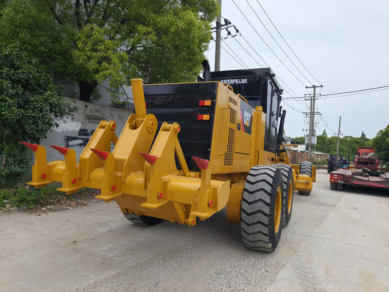 CATERPILLAR 140K used motor grader with blade - Grejdr: obrázek 2 CATERPILLAR 140K used motor grader with blade - Grejdr: obrázek 2