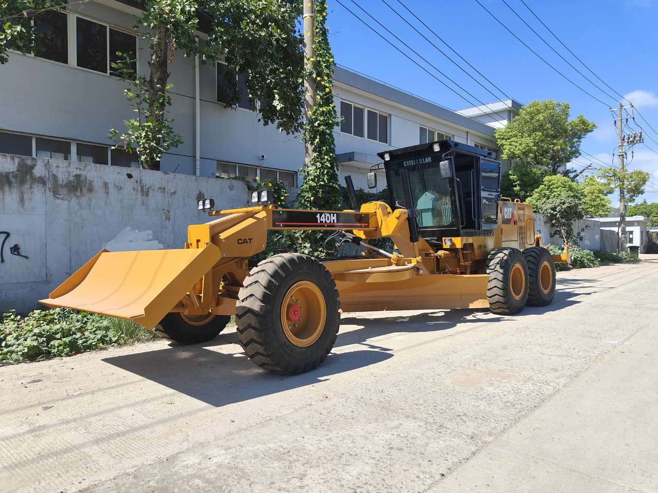 CATERPILLAR 140h with blade used cat motor grader 140k 140h 140g - Grejdr: obrázek 1 CATERPILLAR 140h with blade used cat motor grader 140k 140h 140g - Grejdr: obrázek 1