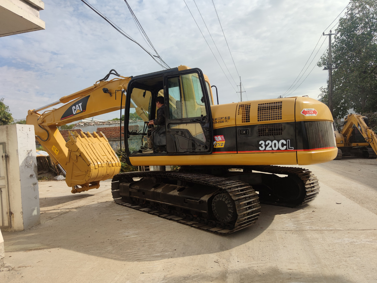 CATERPILLAR 320C - Pásové rýpadlo: obrázek 2 CATERPILLAR 320C - Pásové rýpadlo: obrázek 2