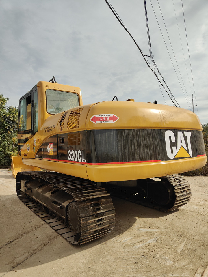 CATERPILLAR 320C - Pásové rýpadlo: obrázek 3 CATERPILLAR 320C - Pásové rýpadlo: obrázek 3