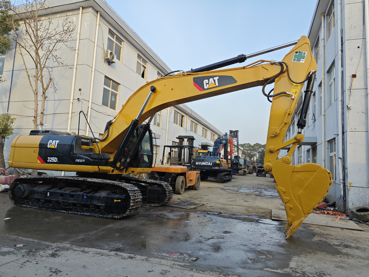 CATERPILLAR 325D used excavator 325C 325 - Pásové rýpadlo: obrázek 5 CATERPILLAR 325D used excavator 325C 325 - Pásové rýpadlo: obrázek 5
