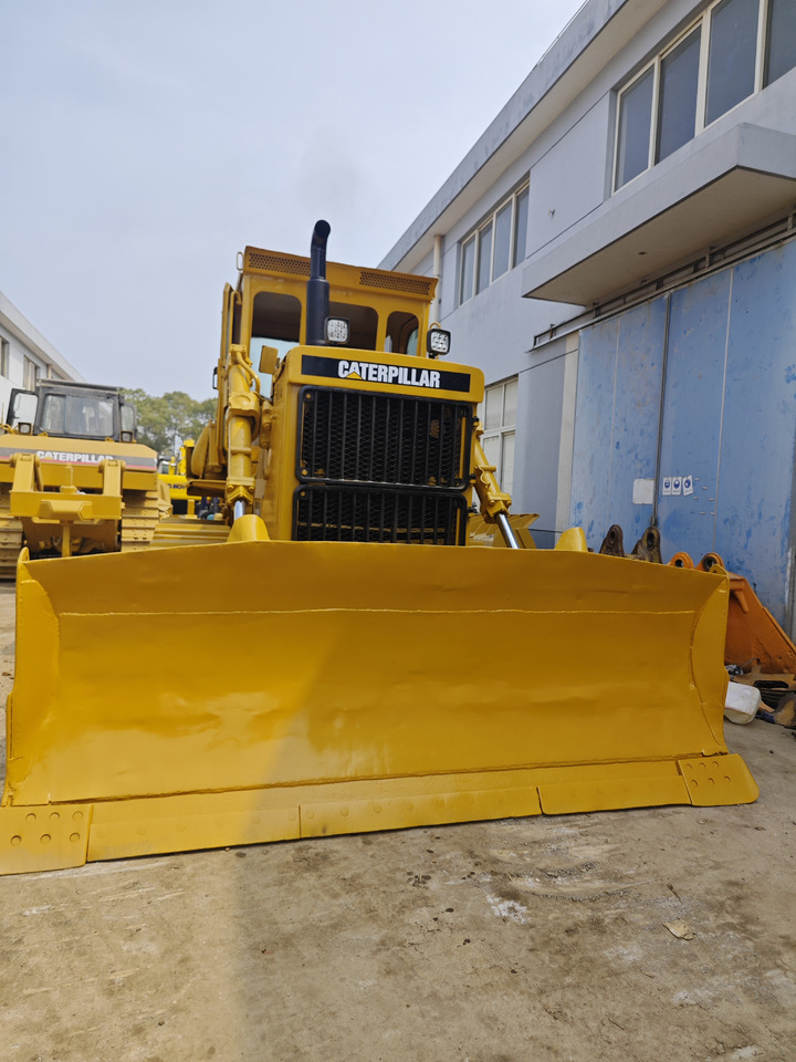 CATERPILLAR D7G - Buldozer: obrázek 2 CATERPILLAR D7G - Buldozer: obrázek 2
