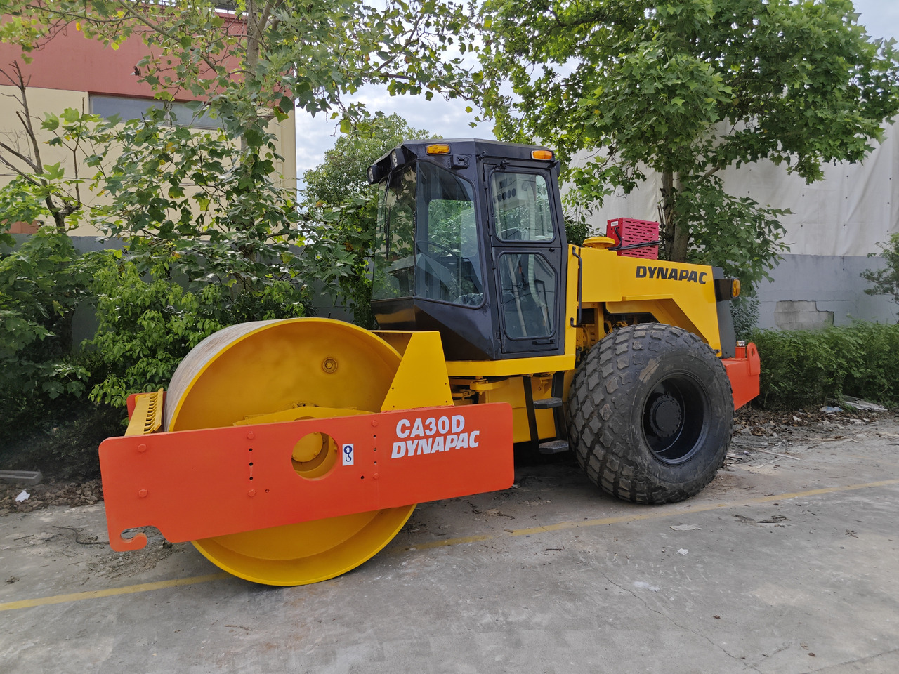 Dynapac CA30D - Kompaktor: obrázek 3 Dynapac CA30D - Kompaktor: obrázek 3
