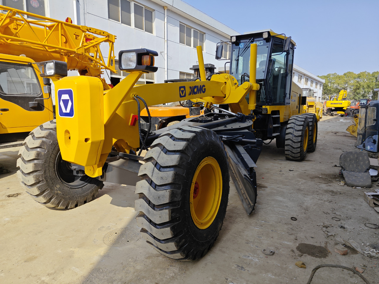 XCMG GR180 MOTOR GRADER - Grejdr: obrázek 4 XCMG GR180 MOTOR GRADER - Grejdr: obrázek 4