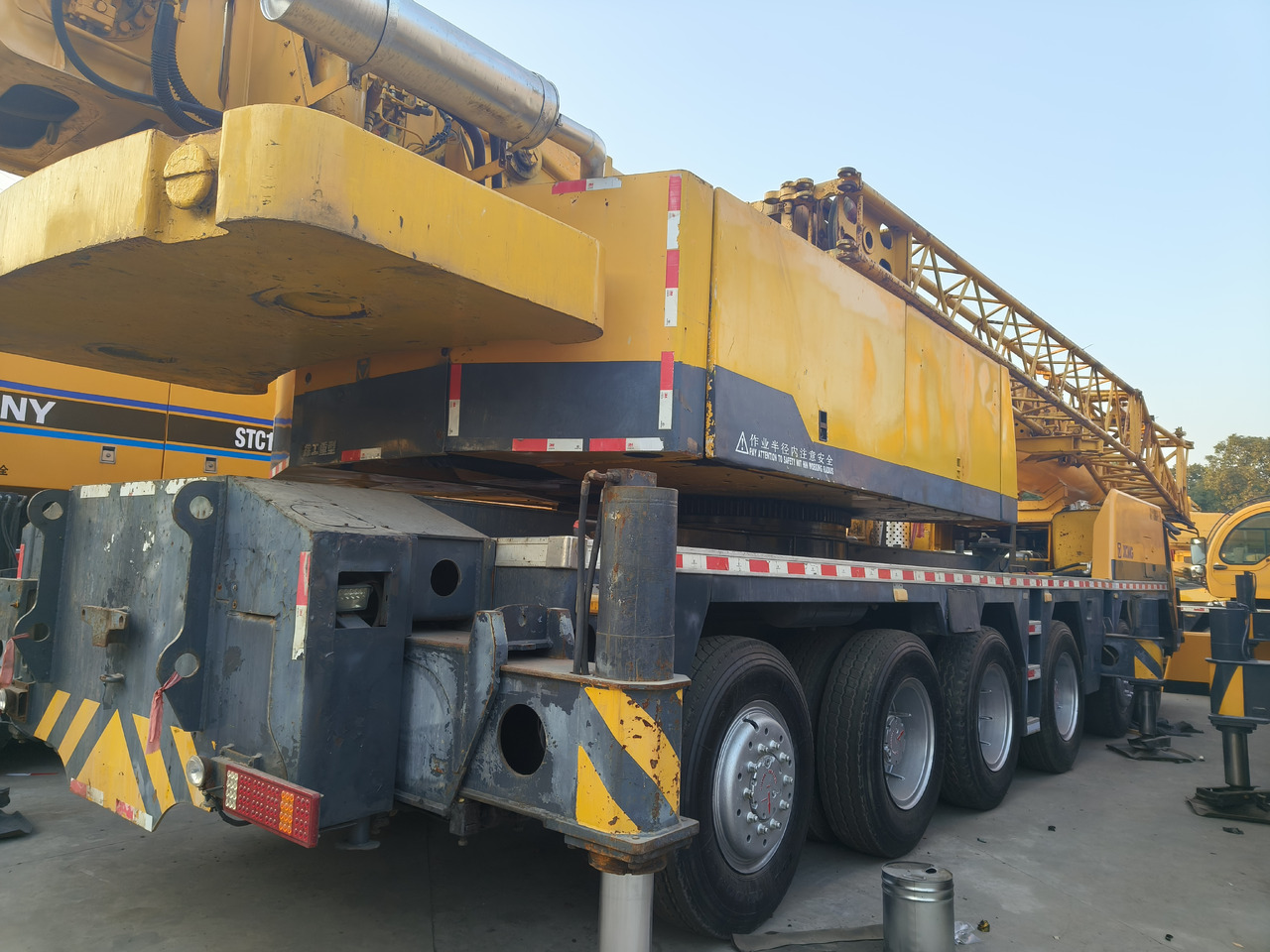 XCMG QY100K 100t truck crane - Autojeřáb: obrázek 3 XCMG QY100K 100t truck crane - Autojeřáb: obrázek 3