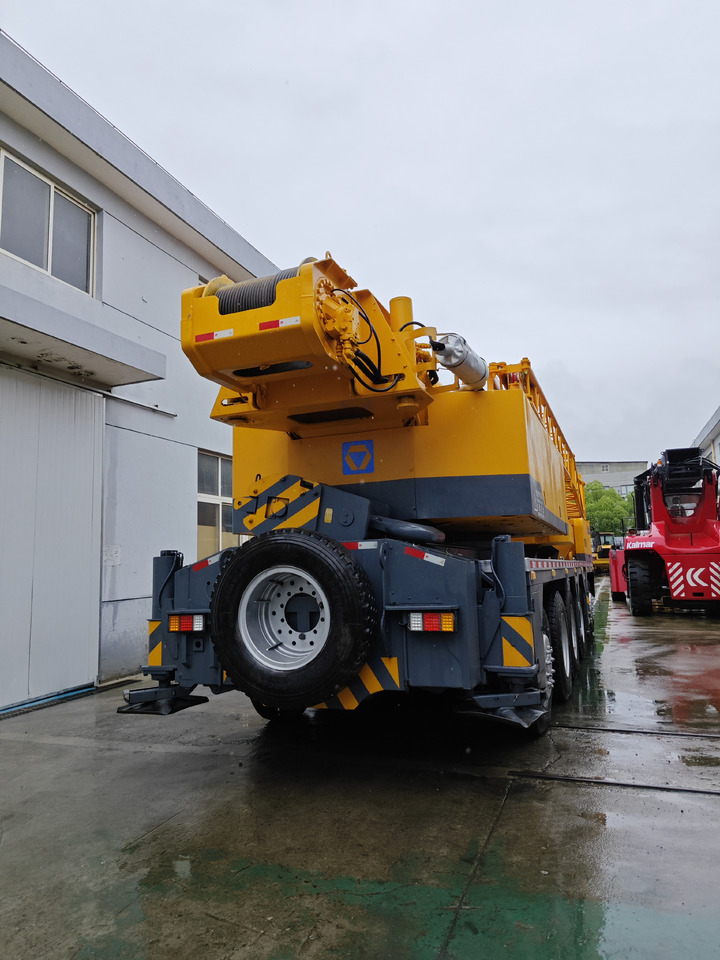 XCMG QY100K Used 100ton xcmg truck crane - Univerzální autojeřáb: obrázek 3 XCMG QY100K Used 100ton xcmg truck crane - Univerzální autojeřáb: obrázek 3