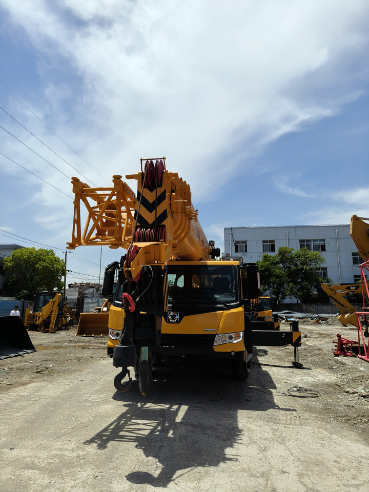 XCMG QY70K - Univerzální autojeřáb: obrázek 4 XCMG QY70K - Univerzální autojeřáb: obrázek 4