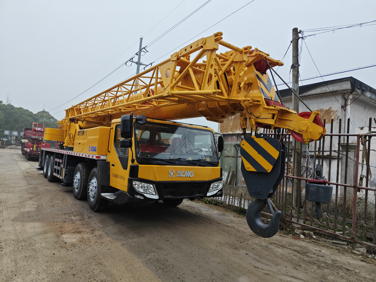XCMG QY70K QY70KC XCT70 70T Crane - Autojeřáb: obrázek 1 XCMG QY70K QY70KC XCT70 70T Crane - Autojeřáb: obrázek 1
