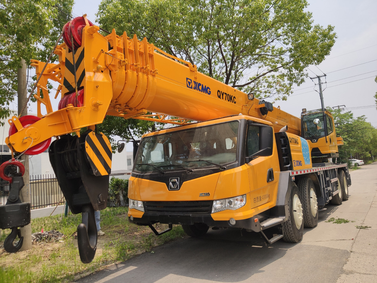 XCMG QY70KC TRUCK CRANE USED XCMG 70TON QY70K QY70K-2 MOBILE TRUCK CRANE - Autojeřáb: obrázek 4 XCMG QY70KC TRUCK CRANE USED XCMG 70TON QY70K QY70K-2 MOBILE TRUCK CRANE - Autojeřáb: obrázek 4