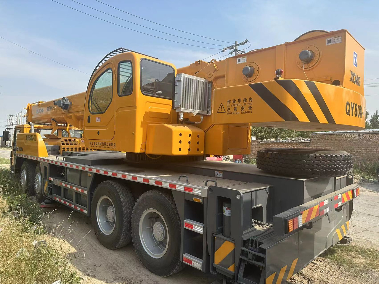 XCMG QY80K used 80ton truck crane - Univerzální autojeřáb: obrázek 3 XCMG QY80K used 80ton truck crane - Univerzální autojeřáb: obrázek 3