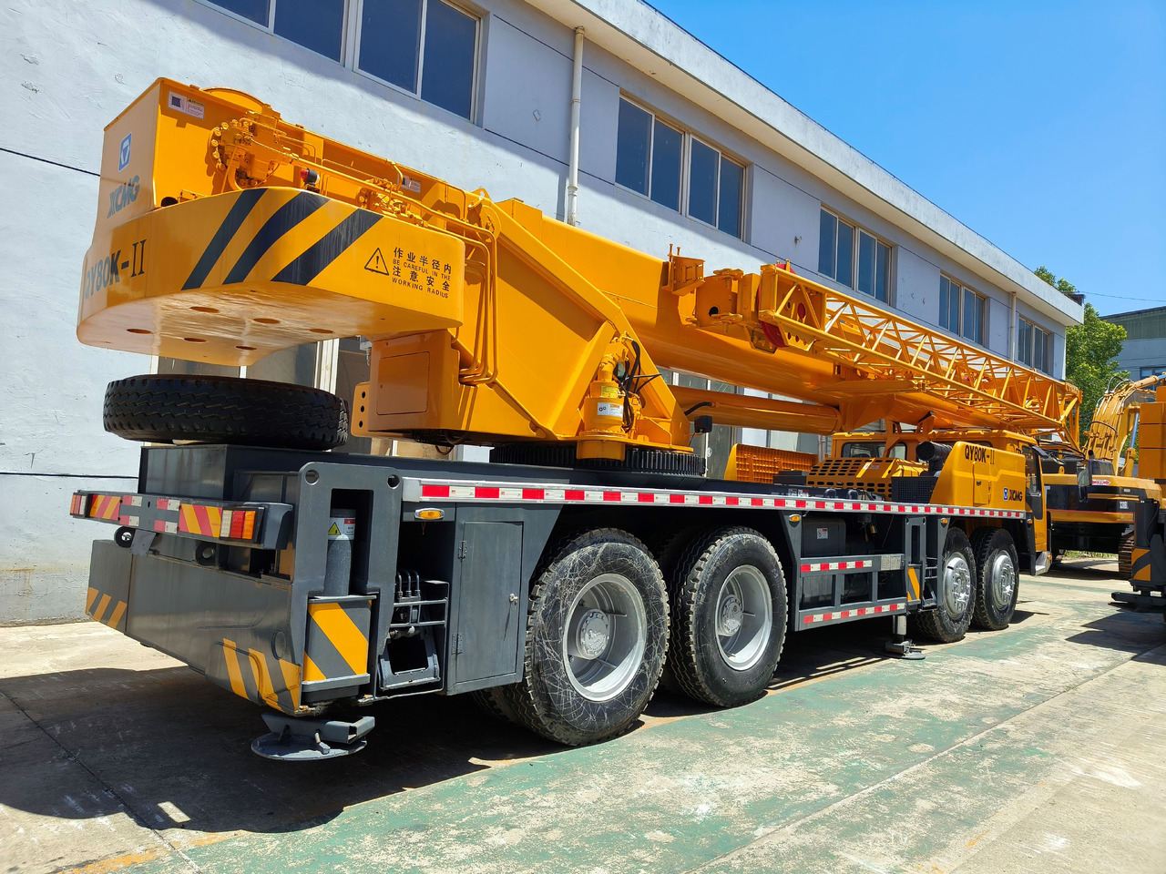 XCMG QY80K used xcmg truck crane - Autojeřáb: obrázek 4 XCMG QY80K used xcmg truck crane - Autojeřáb: obrázek 4