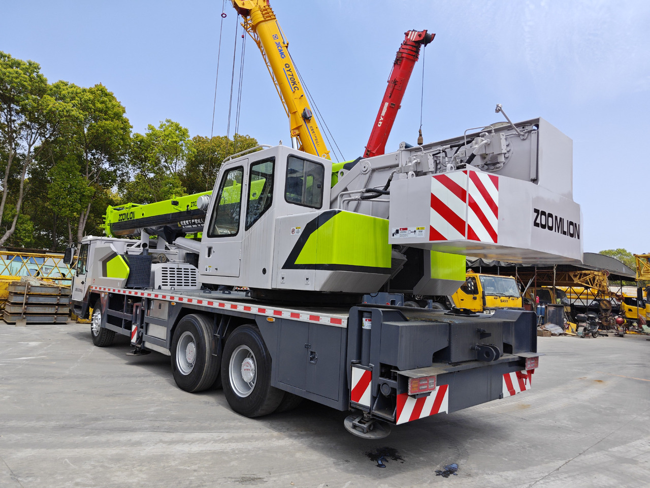 ZOOMLION ZTC251V - Autojeřáb: obrázek 5 ZOOMLION ZTC251V - Autojeřáb: obrázek 5