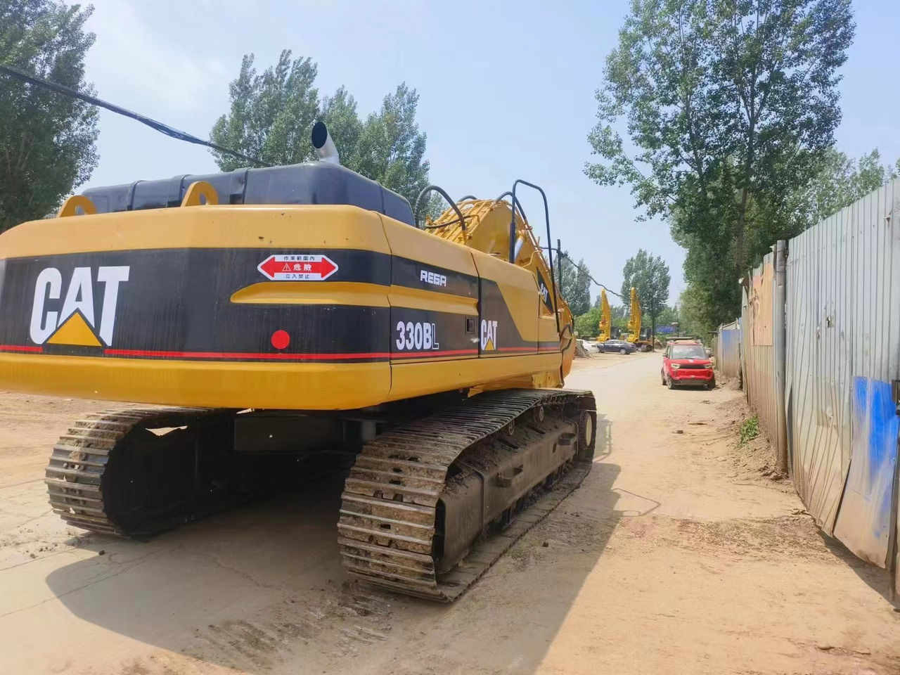 Caterpillar 330B Used excavator - Pásové rýpadlo: obrázek 4 Caterpillar 330B Used excavator - Pásové rýpadlo: obrázek 4