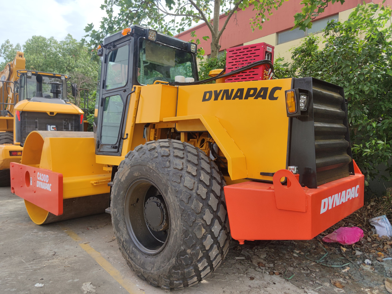 Dynapac CA30D - Kompaktor: obrázek 5 Dynapac CA30D - Kompaktor: obrázek 5