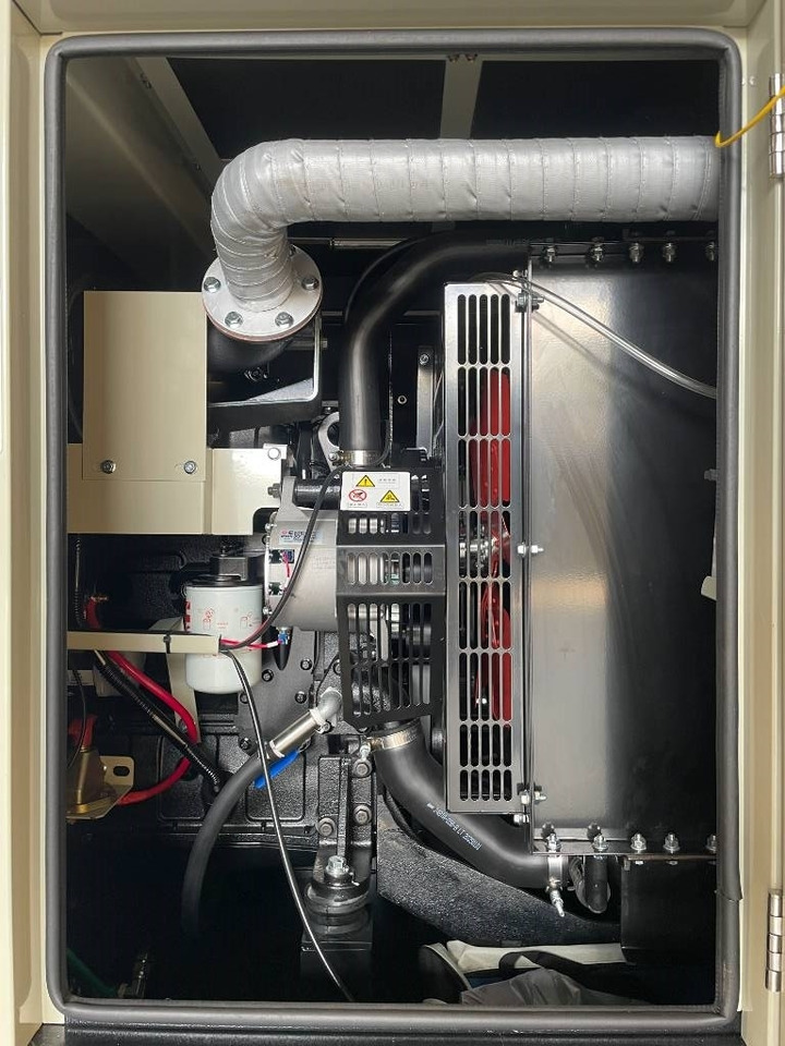 Nový Elektrický generátor Cummins 4BTA3.9-G11 - 88 kVA Generator - DPX-19834: obrázek 8 Nový Elektrický generátor Cummins 4BTA3.9-G11 - 88 kVA Generator - DPX-19834: obrázek 8