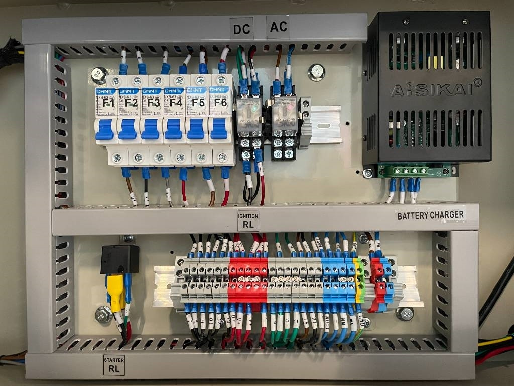Nový Elektrický generátor Cummins 4BTA3.9-G11 - 88 kVA Generator - DPX-19834: obrázek 16 Nový Elektrický generátor Cummins 4BTA3.9-G11 - 88 kVA Generator - DPX-19834: obrázek 16