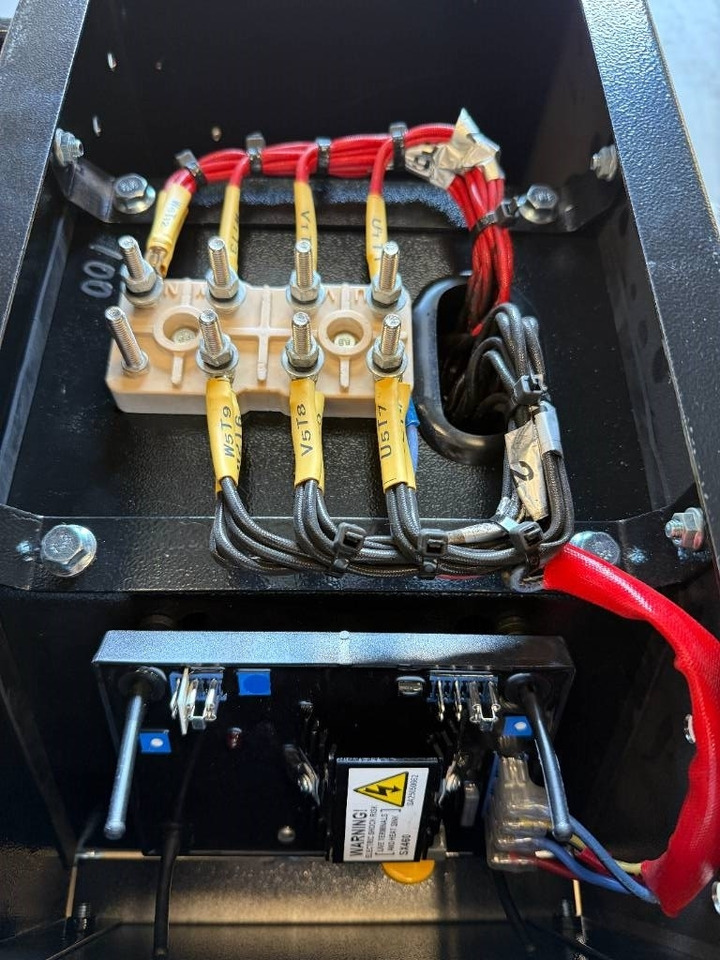 DPX CJ164C - 13,5 kVA Alternator - DPX-33900 - Elektrický generátor: obrázek 4 DPX CJ164C - 13,5 kVA Alternator - DPX-33900 - Elektrický generátor: obrázek 4