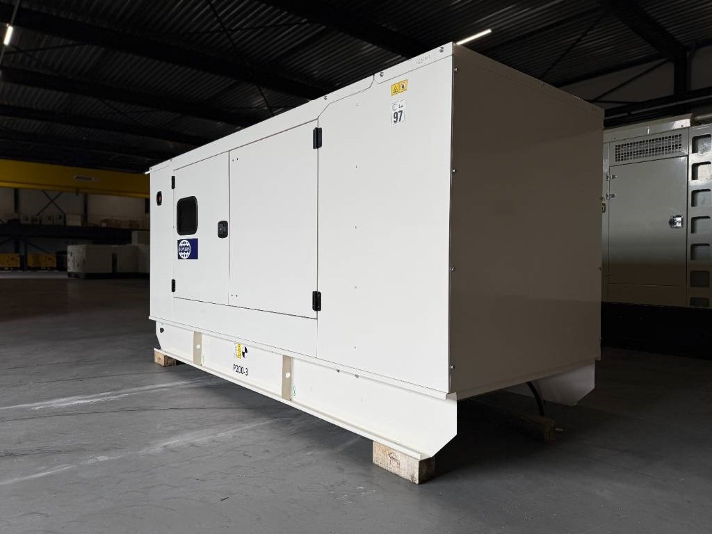 FG Wilson P200-3 - 200 kVA Genset - DPX-16011 - Elektrický generátor: obrázek 5 FG Wilson P200-3 - 200 kVA Genset - DPX-16011 - Elektrický generátor: obrázek 5
