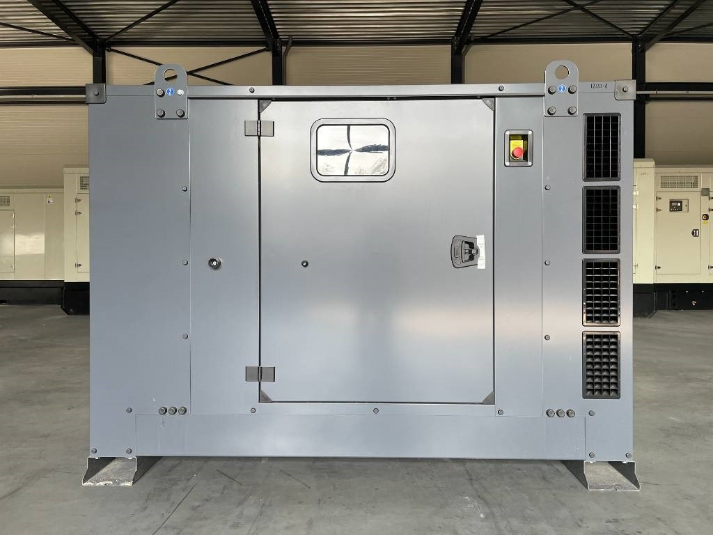 Iveco NEF45SM2 - 88 kVA Generator - DPX-17551 - Elektrický generátor: obrázek 1 Iveco NEF45SM2 - 88 kVA Generator - DPX-17551 - Elektrický generátor: obrázek 1