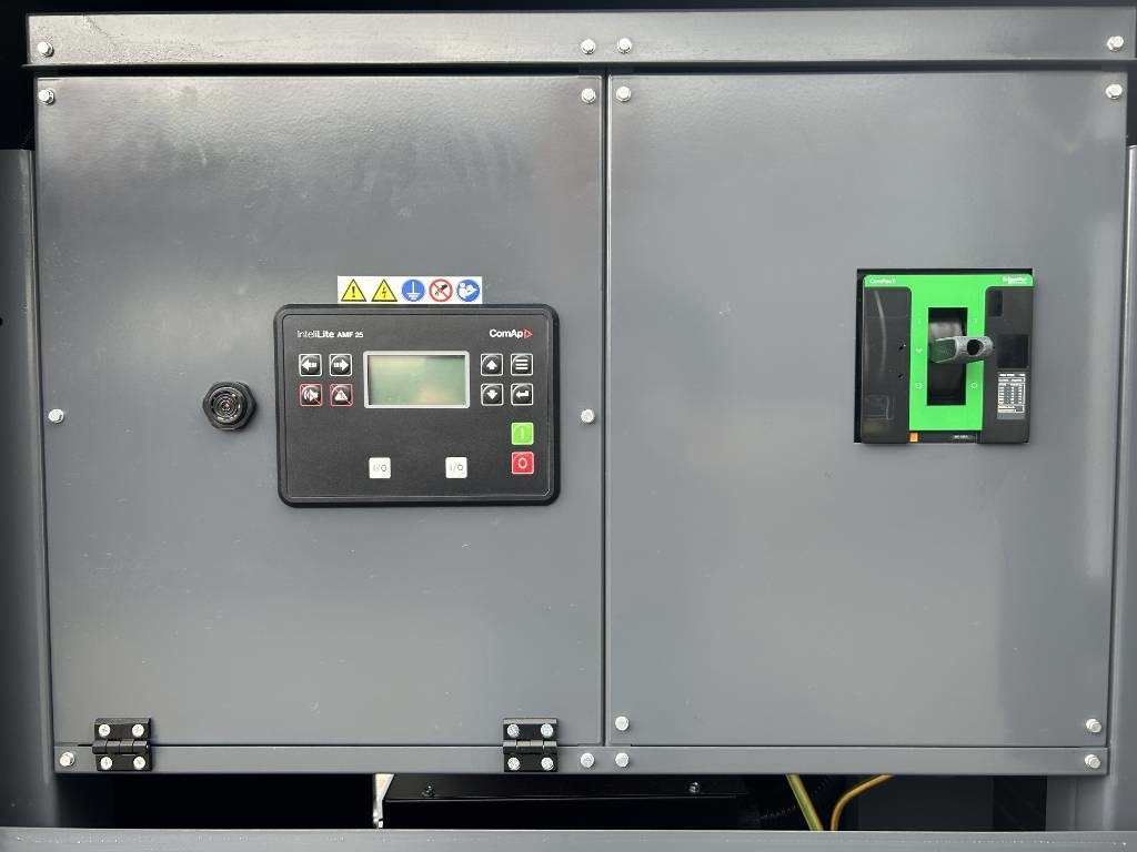 Iveco NEF67TM7 - 220 kVA Generator - DPX-17556 - Elektrický generátor: obrázek 4 Iveco NEF67TM7 - 220 kVA Generator - DPX-17556 - Elektrický generátor: obrázek 4